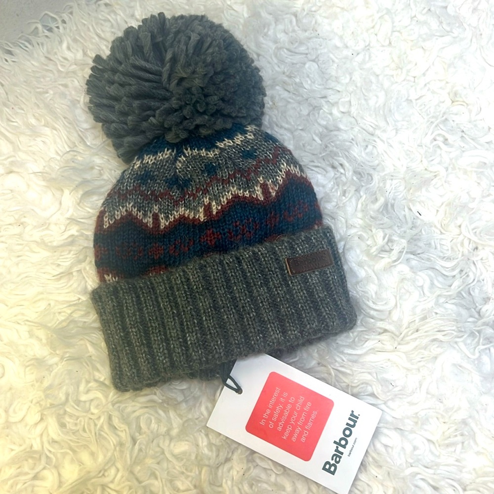 NWT Barbour  for kids beanie L /XL